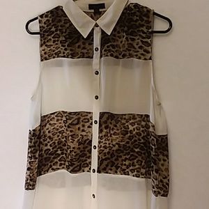 Short sleeve top